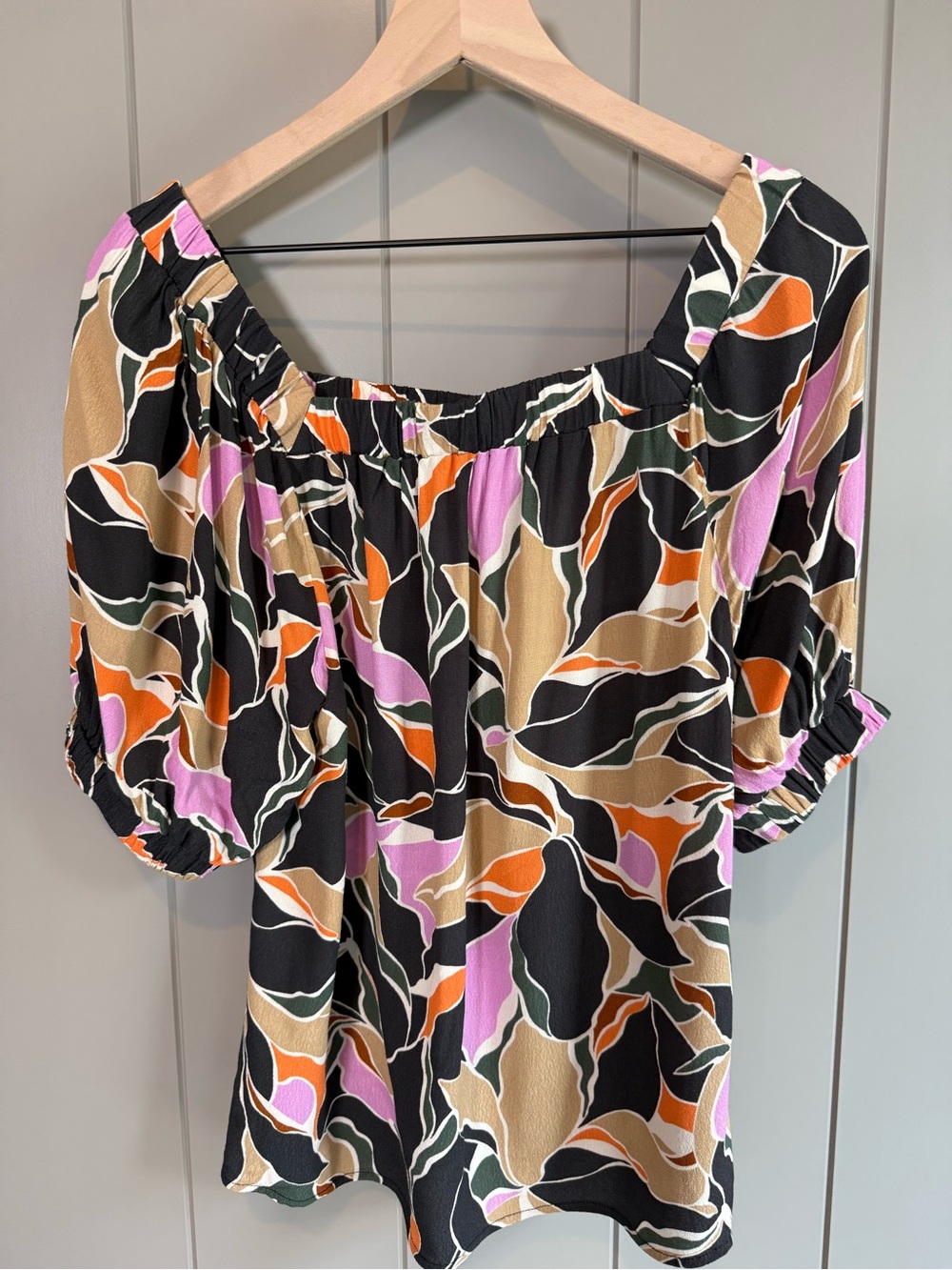 Evereve Off Shoulder Floral Abstract Print Blouse Puff Sleeve Top Women’s Medium - Picture 3 of 10